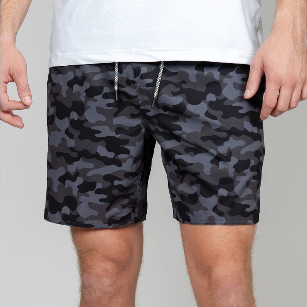 Rhoback Men’s Grit Gym Short - Barracks Camo Nightfall / Size XL / 7” Unlined